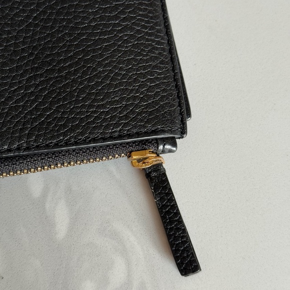 Tory Burch Britten Handbag + Britten Wallet SET in Black/gold - Picture 6 of 16